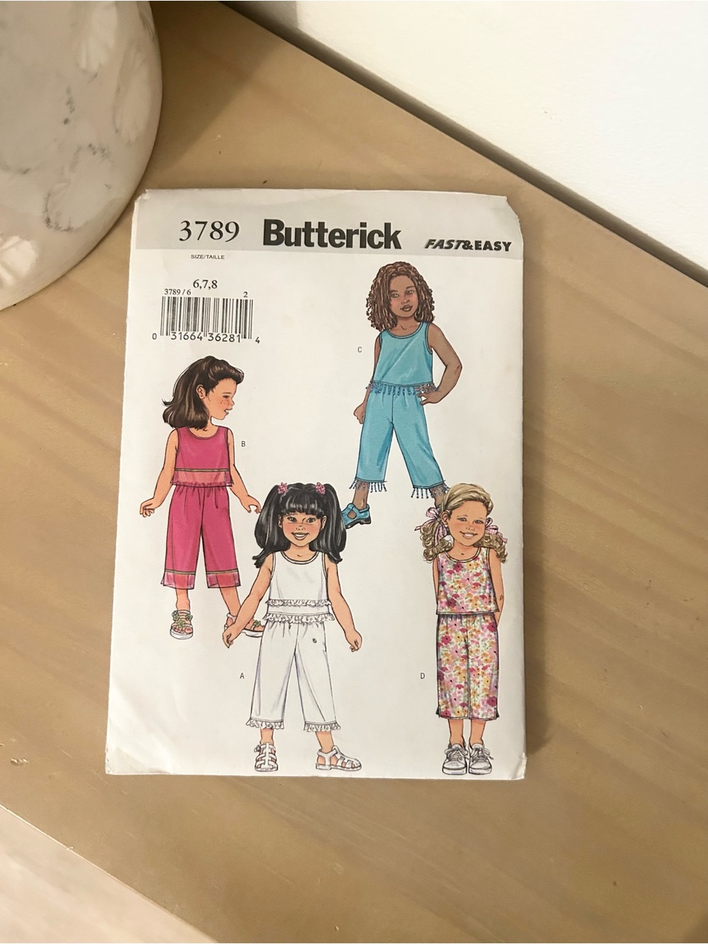 Vintage Butterick 3789 Girls Top & Capri Pants Sewing Pattern Fast & Easy 6-8